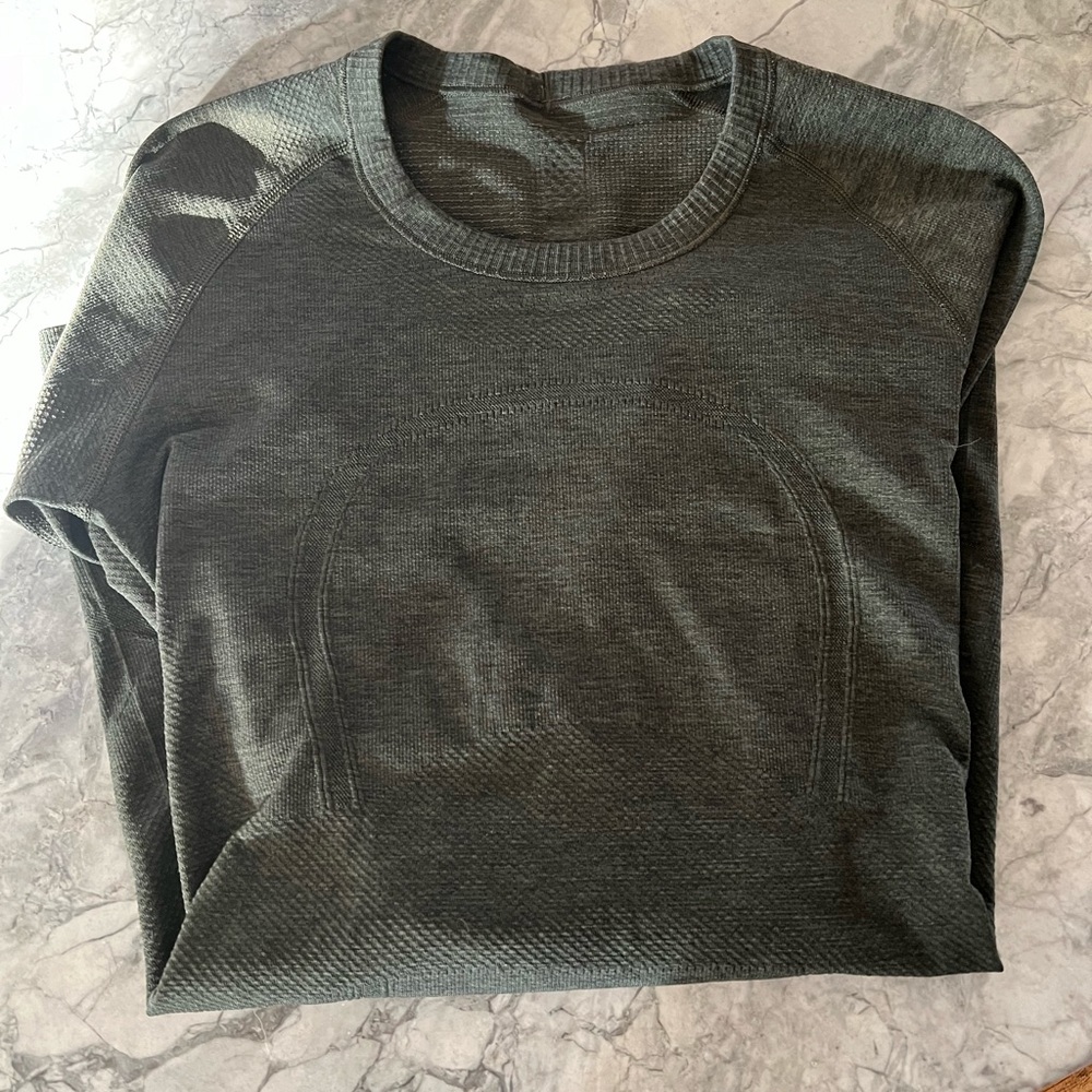 Lululemon Run Swiftly